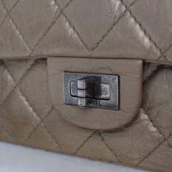 Pre Owned Chanel Crinkled Calfskin Reissue 2.55 Double Flap Bag 226