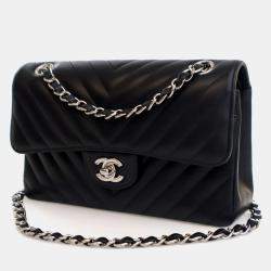 Pre Owned حقيبة شانيل كلاسيك بغطاء مزدوج صغيرة جلد خروف أسود