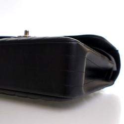 Pre Owned حقيبة شانيل كلاسيك بغطاء مزدوج صغيرة جلد خروف أسود