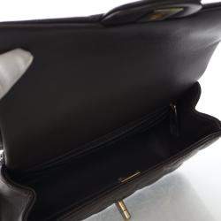 Pre Owned حقيبة شانيل ميني جلد حمل مستطيلة بنية ذات مقبض علوي فلاب كلاسيكية