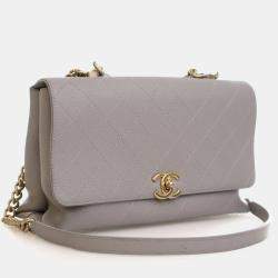 مملوكة مسبقًا Chanel Medium Grey Caviar Chic Affinity Flap Bag