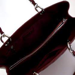 مملوكة مسبقًا حقيبة يد شانيل غراند شوبينغ حمراء كافيار