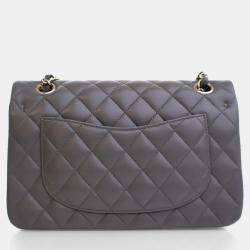 Pre Owned حقيبة فلاب مزدوجة كلاسيكية صغيرة من شانيل جلد الحمل الرمادي