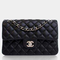 مملوكة مسبقًا Chanel Small Black Lambskin Classic Double Flap Bag