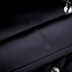 مملوكة مسبقًا Chanel Small Black Lambskin Classic Double Flap Bag