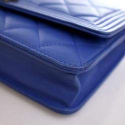 Pre Owned محفظة شانييل بوي جلود حمل أزرق بسلسلة