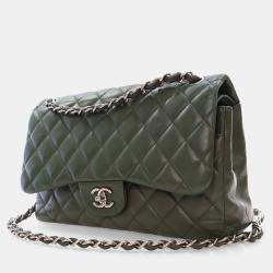مملوكة مسبقًا Chanel Jumbo Caviar Classic Double Flap Bag