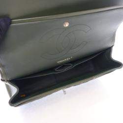 مملوكة مسبقًا Chanel Jumbo Caviar Classic Double Flap Bag