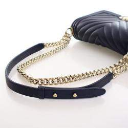مملوكة مسبقًا Chanel Medium Navy Caviar Chevron Boy Bag
