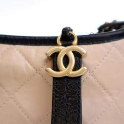 مملوكة مسبقًا Chanel Small Beige Aged Calfskin Gabrielle Bag