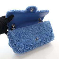 مملوكة مسبقًا Chanel Medium Terry Cloth Coco Beach Flap Bag