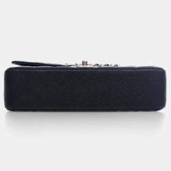 Pre Owned حقيبة شانيال كلاسيك قلاب مزدوج جلد حبيبي أسود متوسط