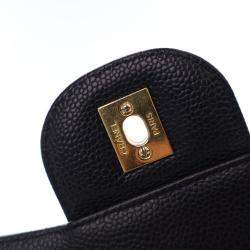 Pre Owned حقيبة شانيال جامبو كافيار كلاسيك جناح مفرد