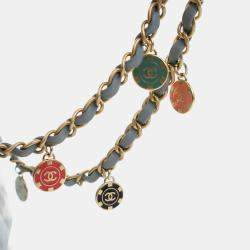 مملوكة مسبقًا حقيبة شانيل مربعة صغيرة جلد حملان أزرق كازينو رويال رفرف