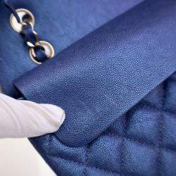 Pre Owned حقيبة شانيل كلاسيكية صغيرة قلاب مزدوج جلد كافيار