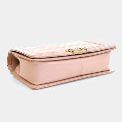 مملوكة مسبقًا Chanel Medium Glazed Calfskin Boy Bag