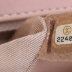 مملوكة مسبقًا Chanel Medium Glazed Calfskin Boy Bag