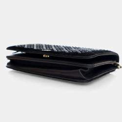 مملوكة مسبقًا Chanel Velvet Embellished Wallet On Chain (WOC)