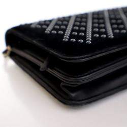 مملوكة مسبقًا Chanel Velvet Embellished Wallet On Chain (WOC)