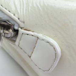 Pre Owned حقيبة يد شانيل تايمليس مبطن جلد أبيض عتيق