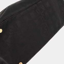 مملوكة مسبقًا حقيبة يد شانيل ترافل لاين جاكار نايلون سوداء