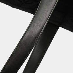 Pre Owned حقيبة يد شانيل سوداء جاكار نايلون تراڤل لاين توت