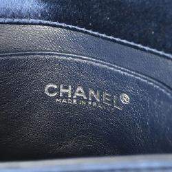 Pre Owned حقيبة شانيل بحرية ساتان مادموزيل لوك شوكو بار