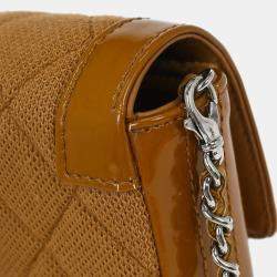 Pre Owned حقيبة كتف شانيل مادوموازيل لوك قطن بني شرق غرب