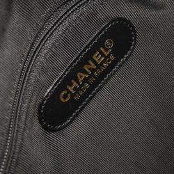 Pre Owned حقيبة شانيل سوداء جلد حرفي ذو وجهتين