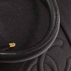 Pre Owned حقيبة شانيل سوداء جلد حرفي ذو وجهتين