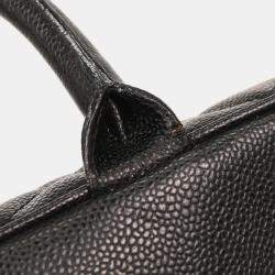 مملوكة مسبقًا Chanel Black Calfskin Bowling Bag