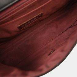 Pre Owned حقيبة كتف جلد لامع أسود شانيل بوابة مفردة بشعار سري