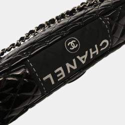 Pre Owned حقيبة كتف جلد لامع أسود شانيل بوابة مفردة بشعار سري