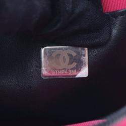 Pre Owned حقيبة كروس شانيل وردية من الساتان المبطن بنجمة Walk Of Fame