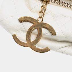 Pre Owned حقيبة شانيل بالوشون سباحة منتصف الليل جلد العجل مبطن أبيض