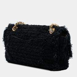 Pre Owned حقيبة شانيل كلاسيك تويد سوداء متوسطة بقلاب واحد