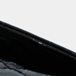 مملوكة مسبقًا حقيبة شانيل بقلايين تقليدية متوسطة من الجلد الشامواه الأزرق المجعد 