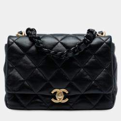 Pre Owned Chanel Black Mini Quilted Lambskin Lacquered Chain Flap