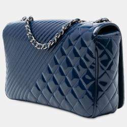 مملوكة مسبقًا شانيل أزرق متوسط براءة اختراع كوكو بوي قلاب