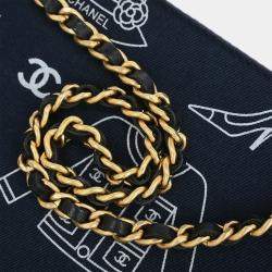 مملوكة مسبقًا Chanel Navy Canvas Icon Chain Handbag