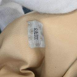 مملوكة مسبقًا حقيبة شانيل كتف توت جلد عجل أزرق ثلاثي CC