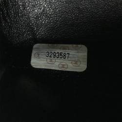 Pre Owned حقيبة كتف شانيل غطاء فردي شيفرون جلد عجل أسود