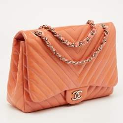 Pre Owned حقيبة شانيل جامبو  كلاسيك جلد شيفرون لامع خوخي بقلاب