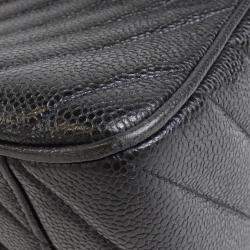 مملوكة مسبقًا حقيبة شانيل كتف ذهبية