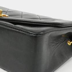 Pre Owned حقيبة شانيال جلد حمل شمواه