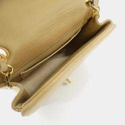 Pre Owned Chanel Beige Leather Shoulder Bag