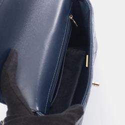 Pre Owned حقيبة كتف شانيل بمقبض علوي جلد الحمل أزرق بحري