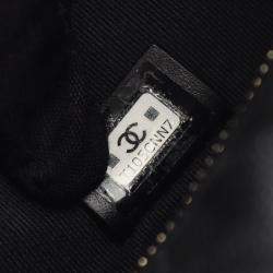 Pre Owned حقيبة شانيل جلد عجل سوداء ماتلاسية