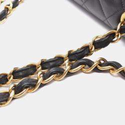 مملوكة مسبقًا Chanel Deca Matelasse 34 Black Lambskin Leather Shoulder Bag