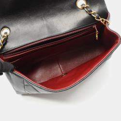Pre Owned Chanel Matelasse Diana Flap Shoulder Bag Lambskin (Sheepskin) Black